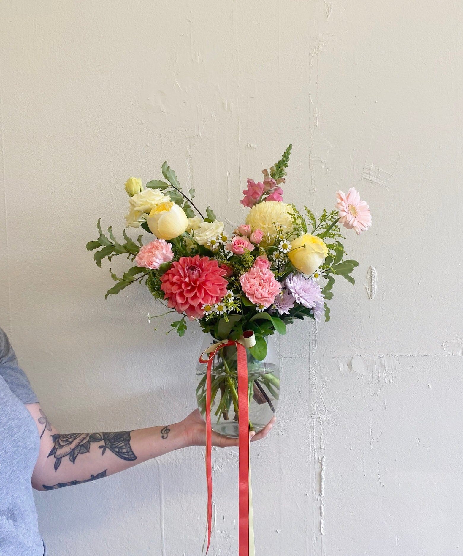 Poppy Rouse Poppy's Choice Vase - Poppy Rose - Poppy Rose Flowers Brisbane